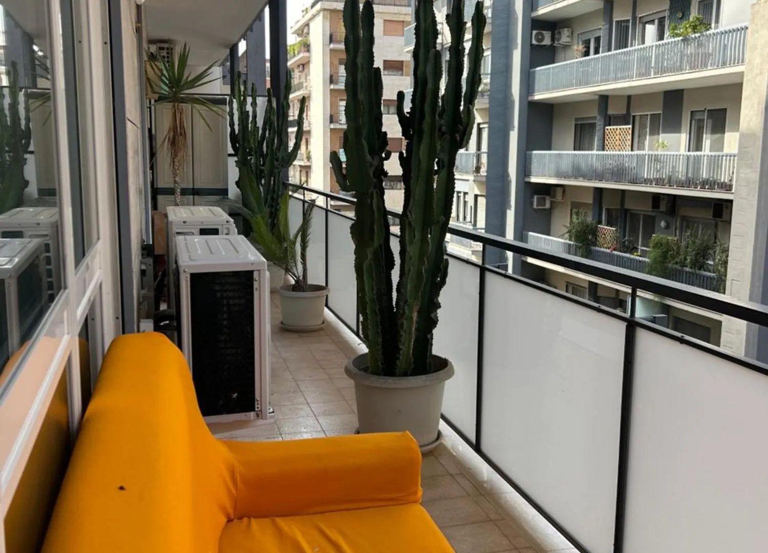Nancy'S Apartment باري 0*,